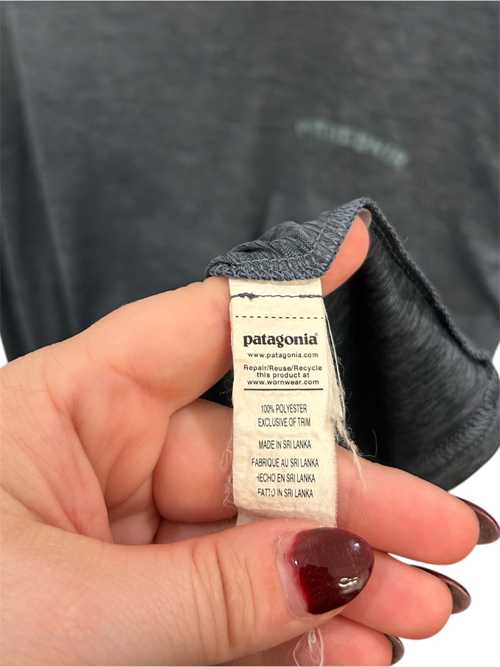 Patagonia Men’s Capilene Cool Daily Graphic T-Shirt – Size XL - Picture 5 of 5